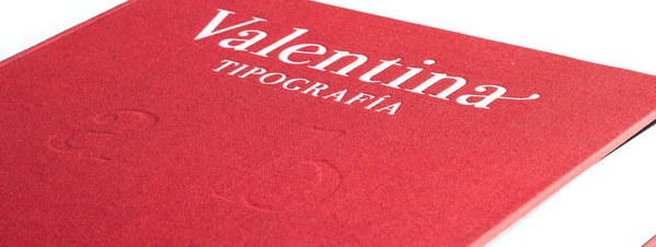1.Free Font Of The Week  Valentina